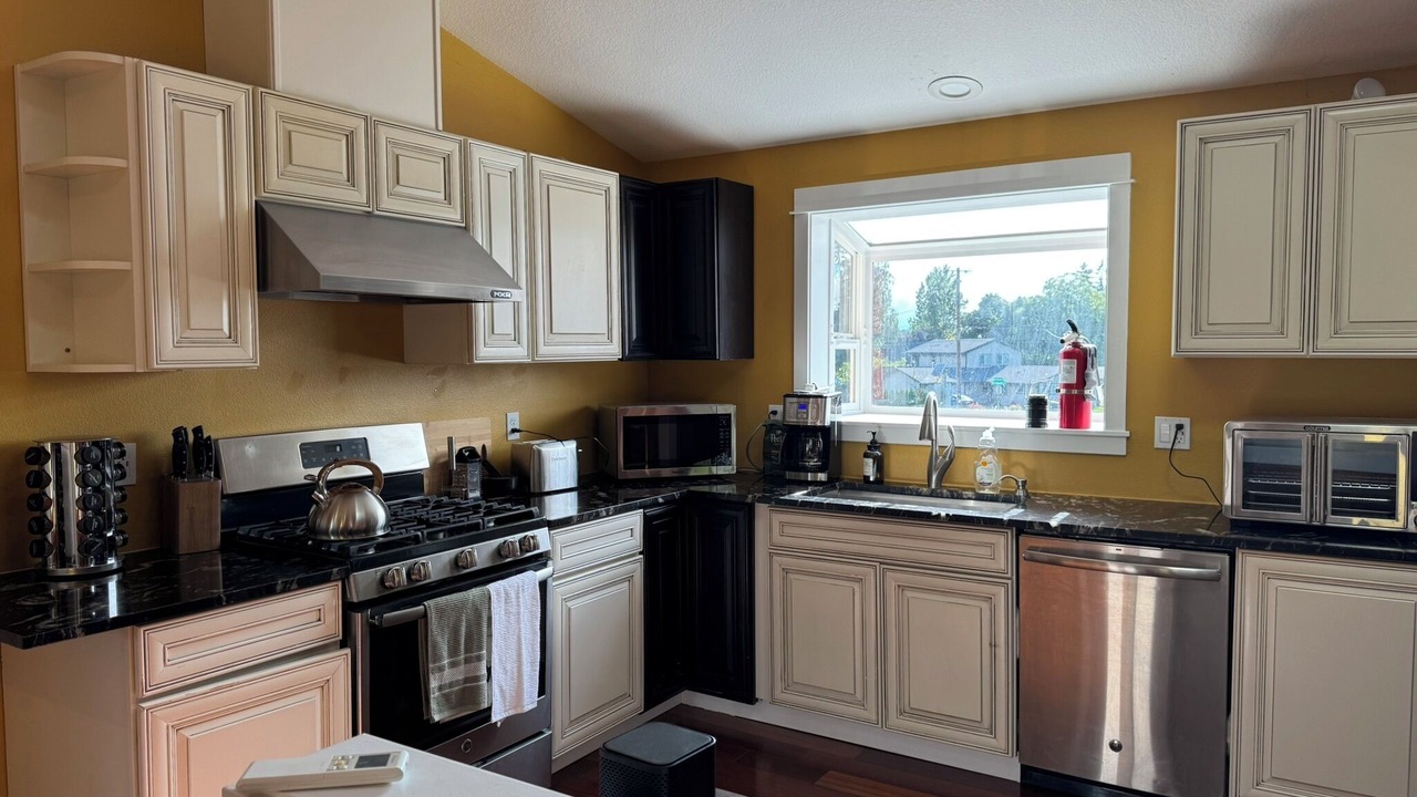 Photo of Kitchen in Hillsboro