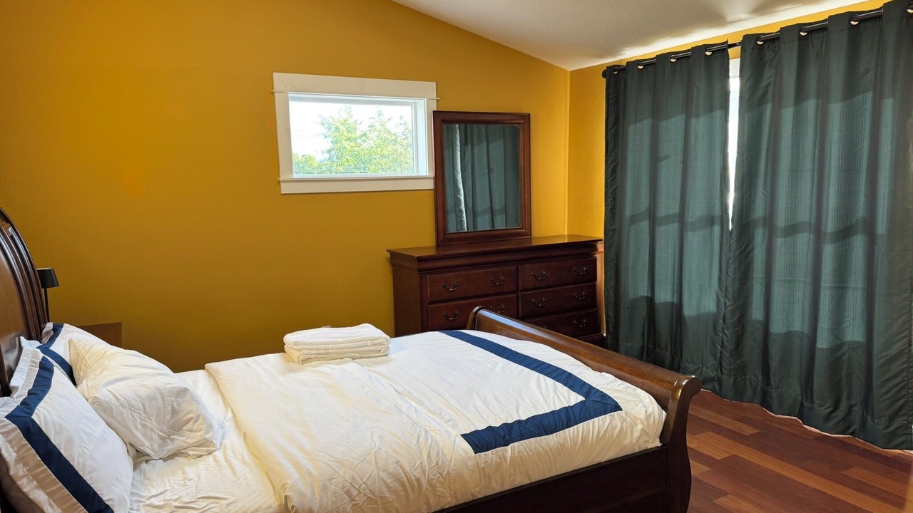 Photo of Bedroom in Hillsboro