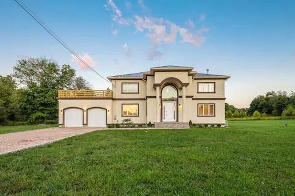 Photo of Outdoor in Warwick