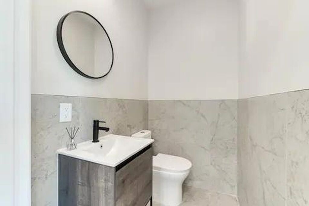 Photo of Bathroom in Warwick