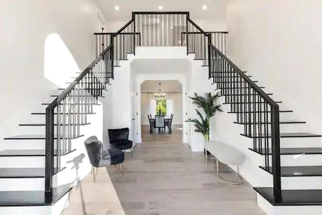 Photo of Others in Warwick