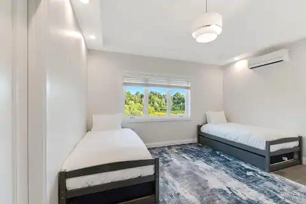 Photo of Bedroom in Warwick