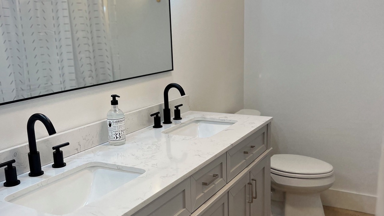 Photo of Bathroom in Kemp