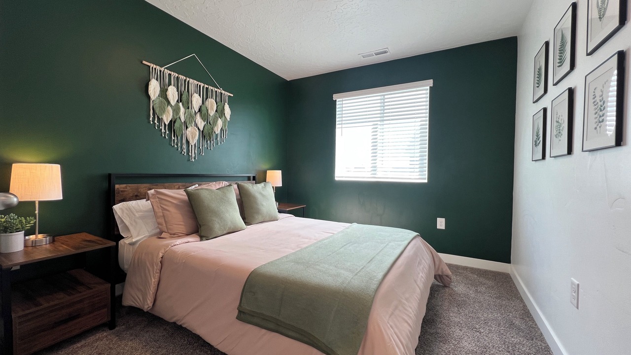 Photo of Bedroom in Layton