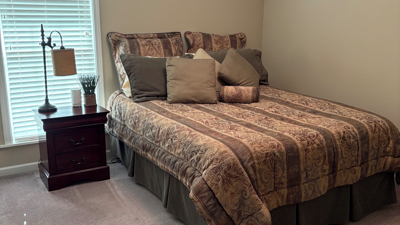 Photo of Bedroom in Starkville