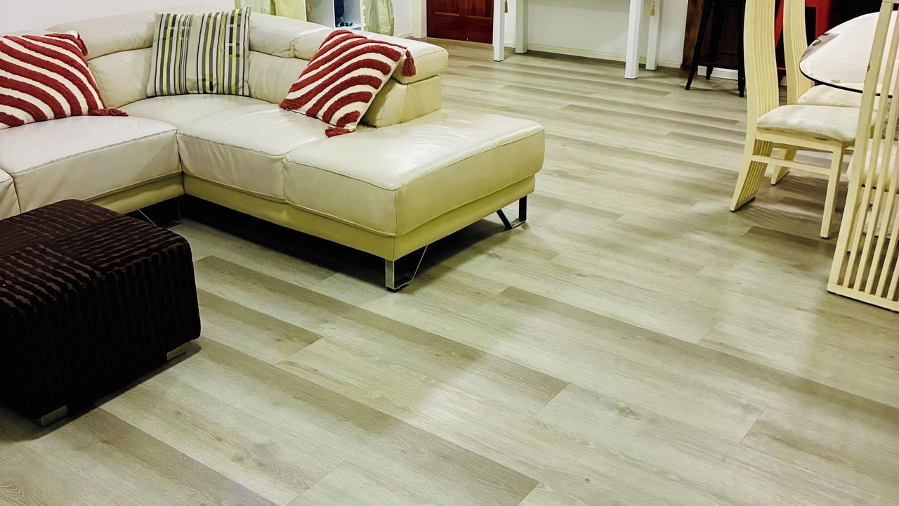 Photo of Livingroom in Weston