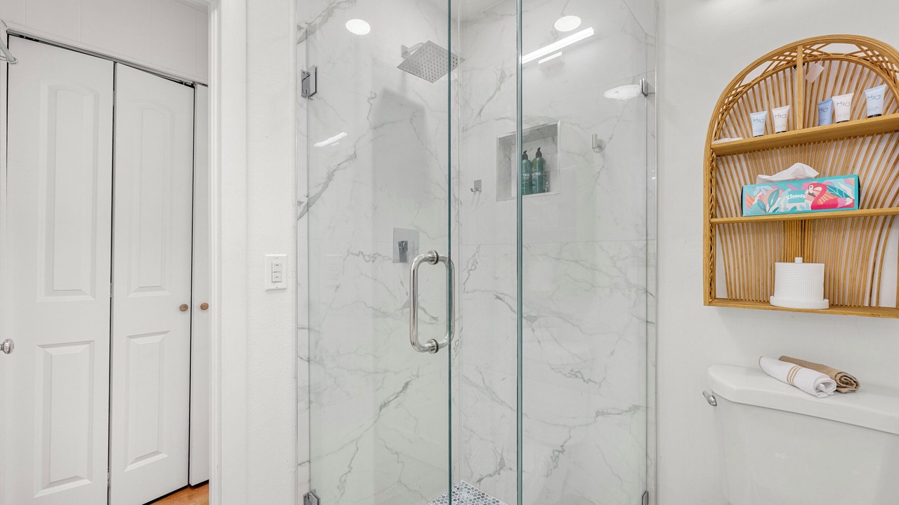 Photo of Bathroom in Flamingo Parks