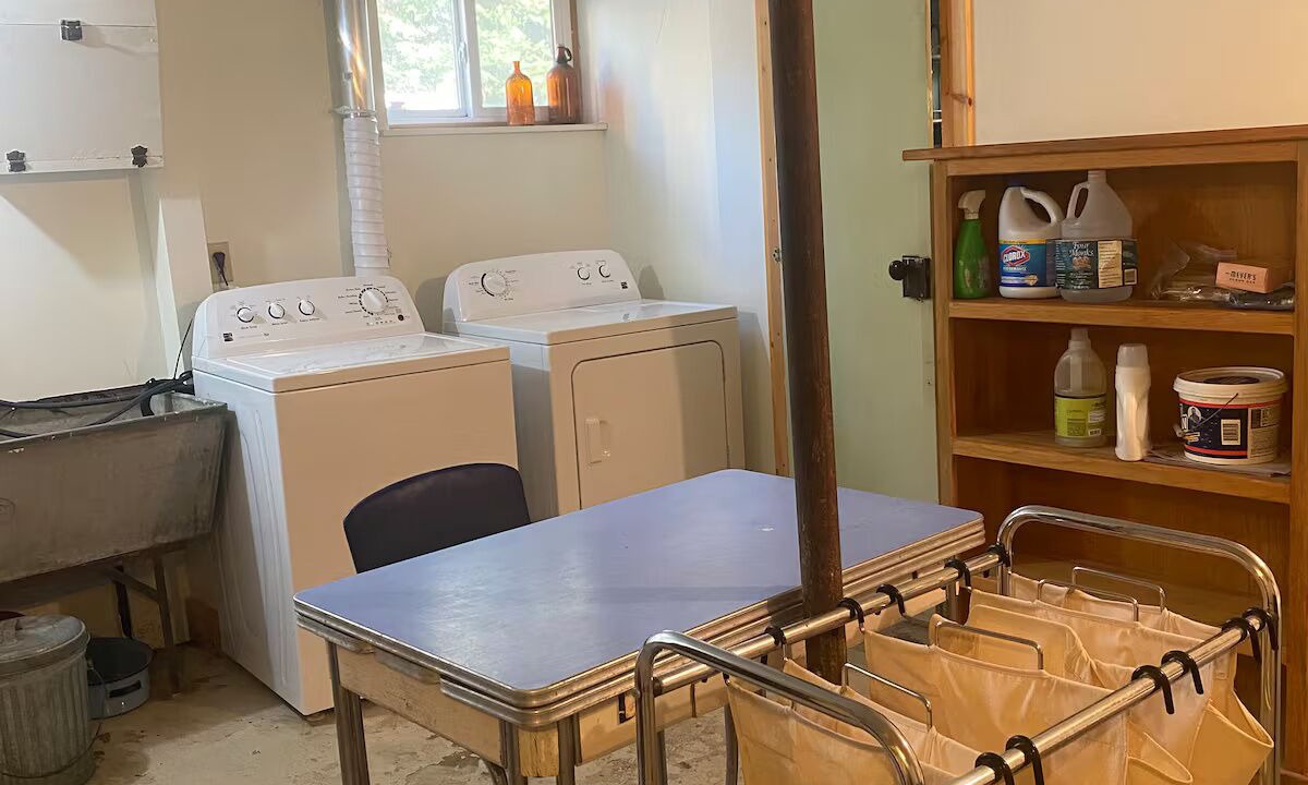 Photo of Others in Metaline