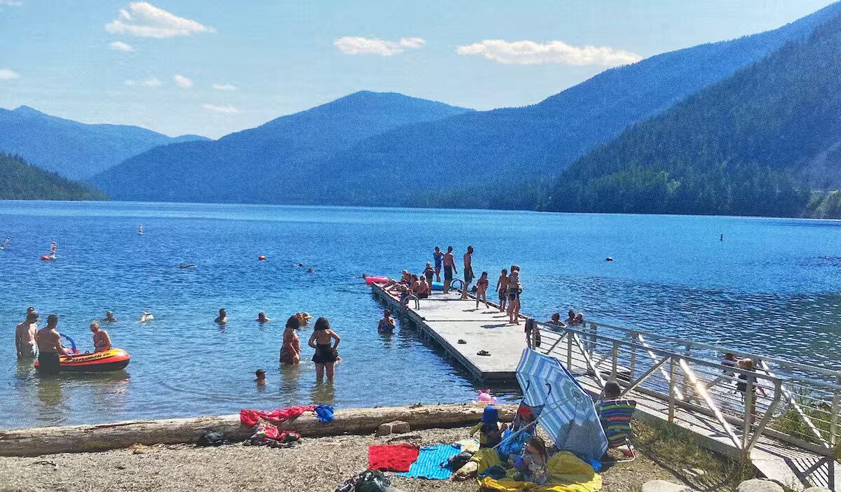 Photo of Others in Metaline