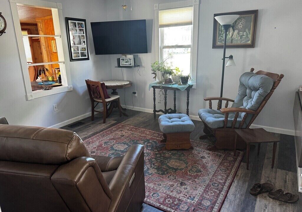 Photo of Livingroom in Clintondale