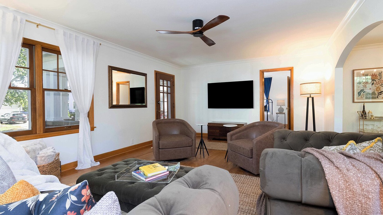 Photo of Livingroom in Winterset