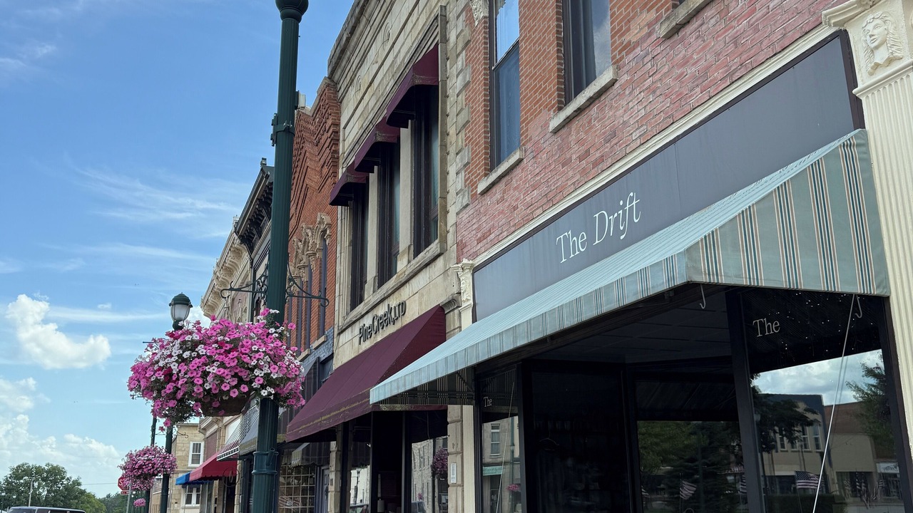 Photo of Others in Winterset