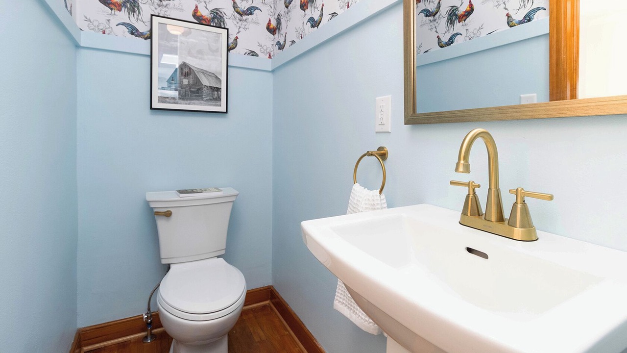 Photo of Bathroom in Winterset