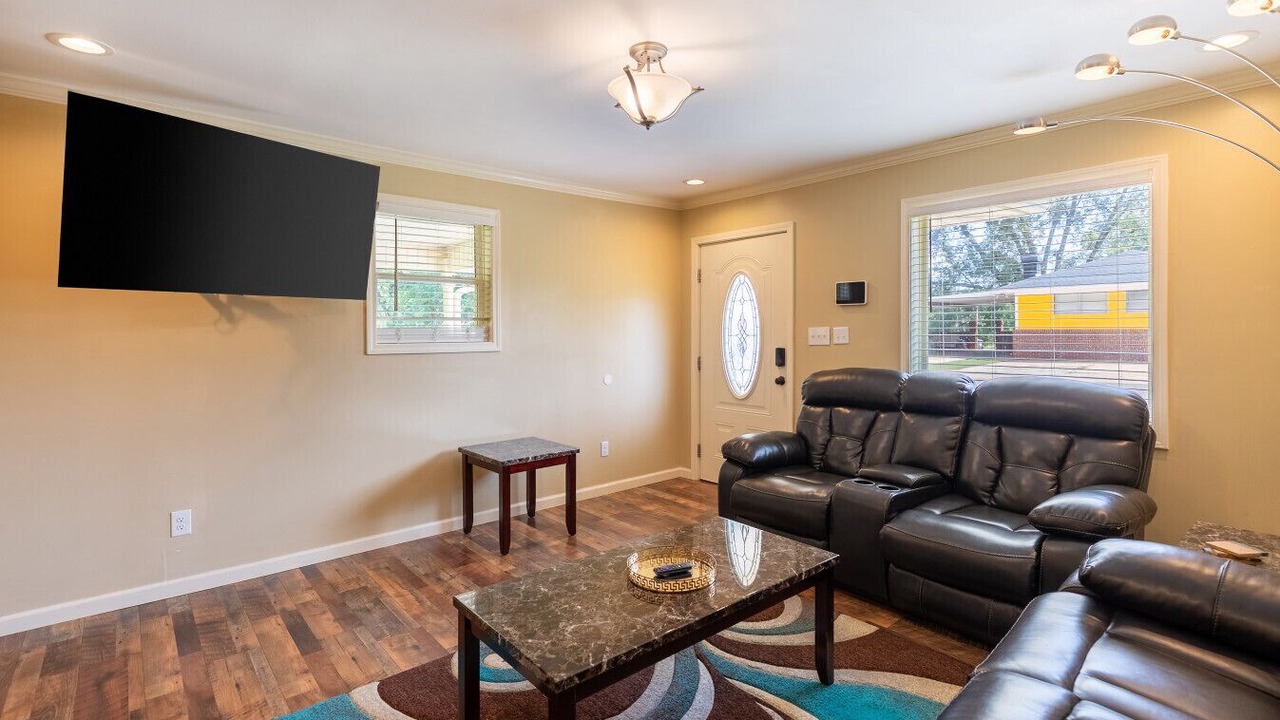 Photo of Livingroom in Shannon