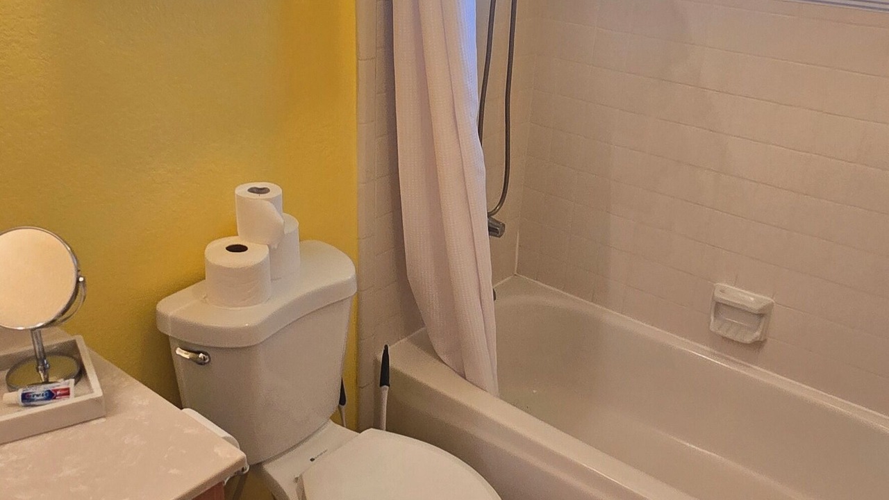 Photo of Bathroom in Safford