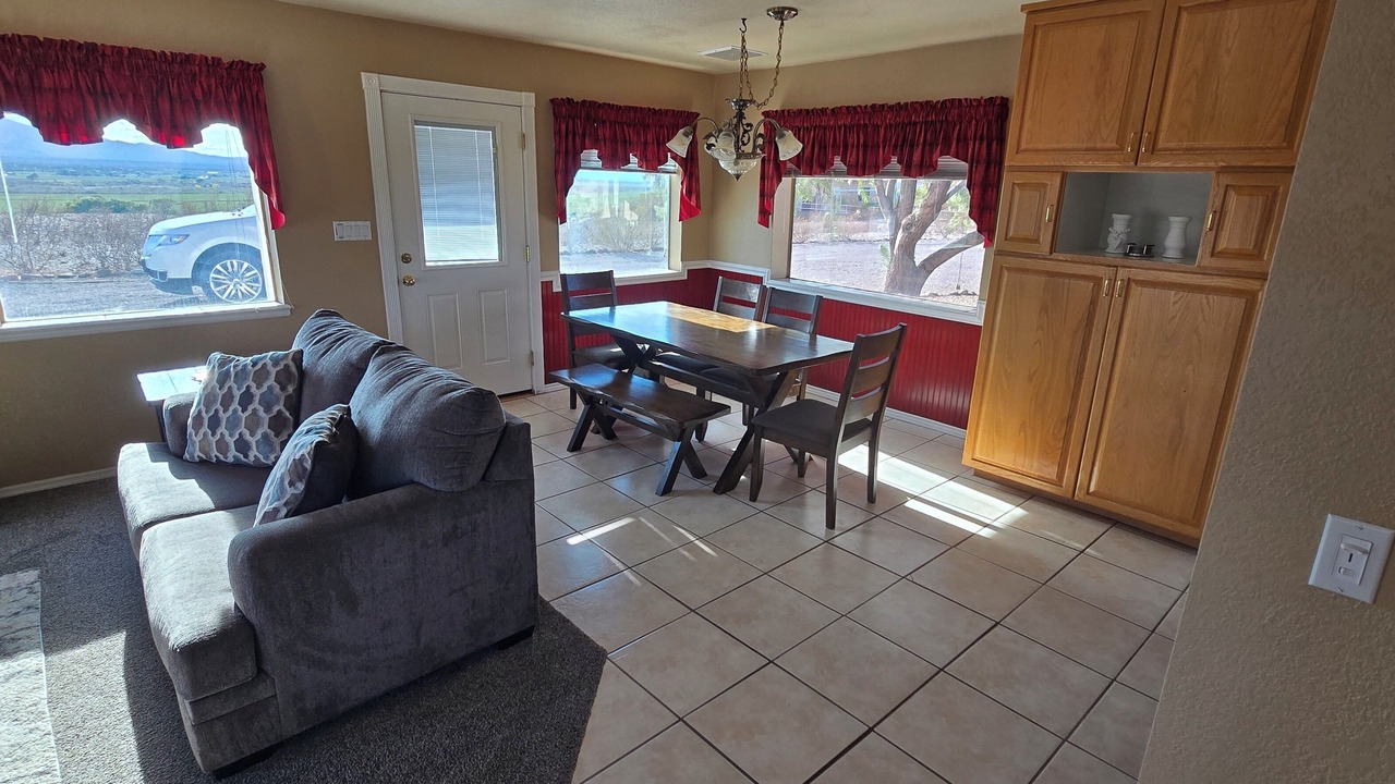 Photo of Livingroom in Safford