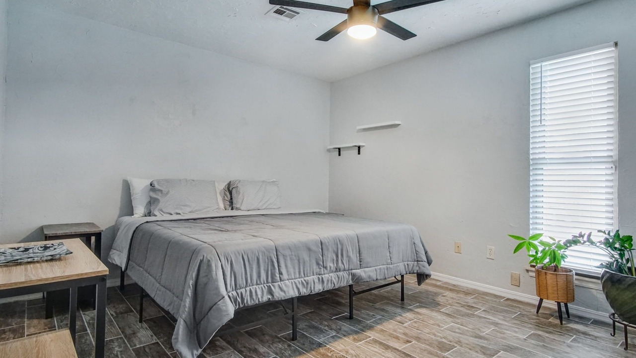 Photo of Bedroom in Moore