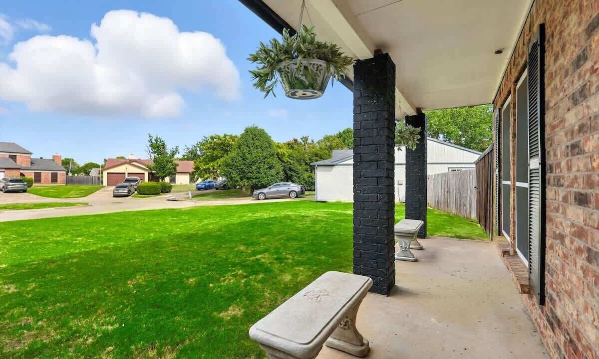 Photo of Patio Balcony in Flower Mound