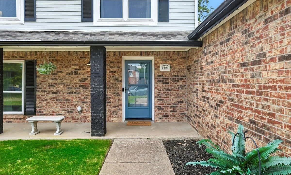 Photo of Patio Balcony in Flower Mound