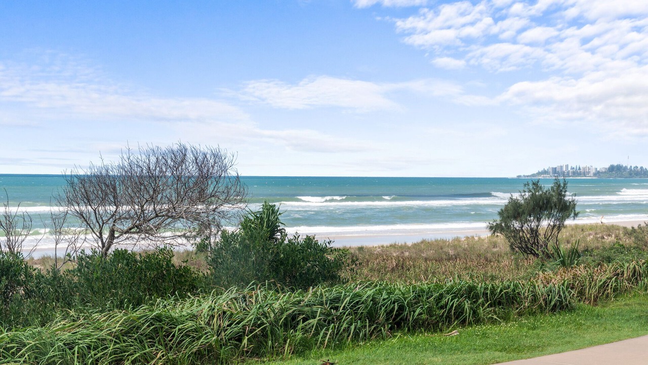 Photo of Others in Tugun