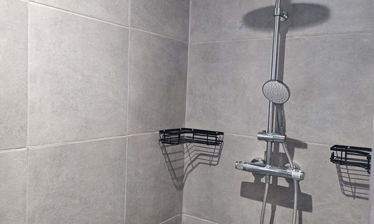 Photo of Bathroom in Lillers