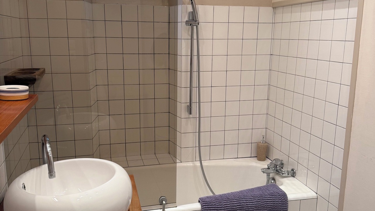 Photo of Bathroom in Champeaux