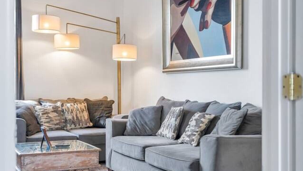 Photo of Livingroom in Tulane - Gravier