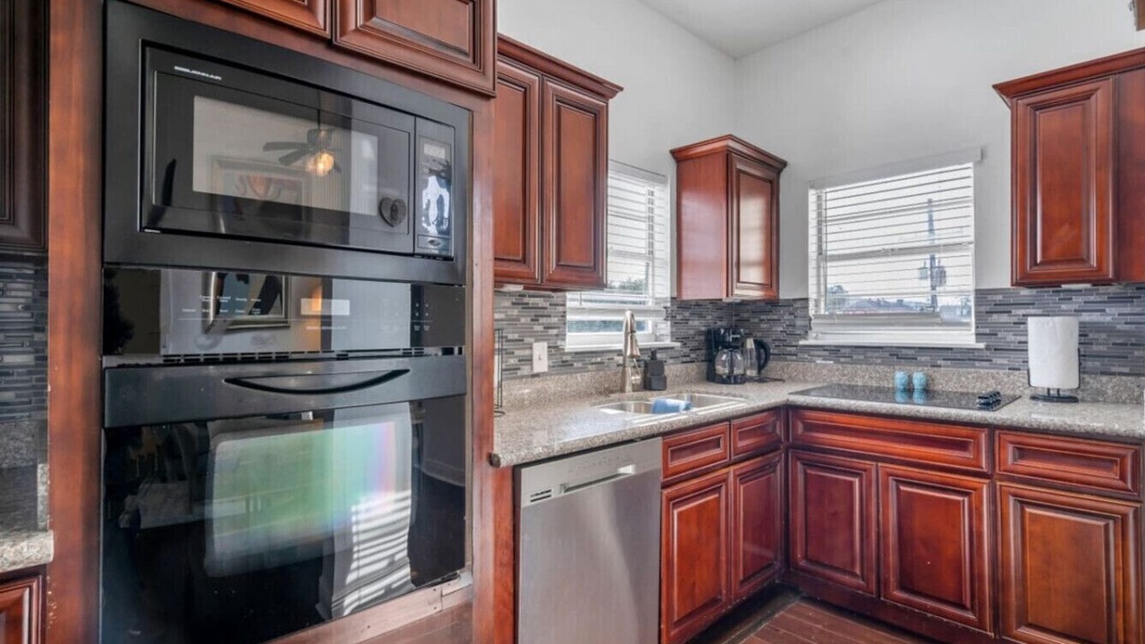 Photo of Kitchen in Tulane - Gravier