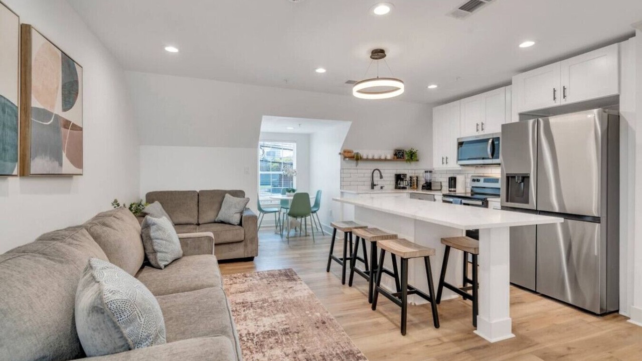 Photo of Livingroom in Tulane - Gravier