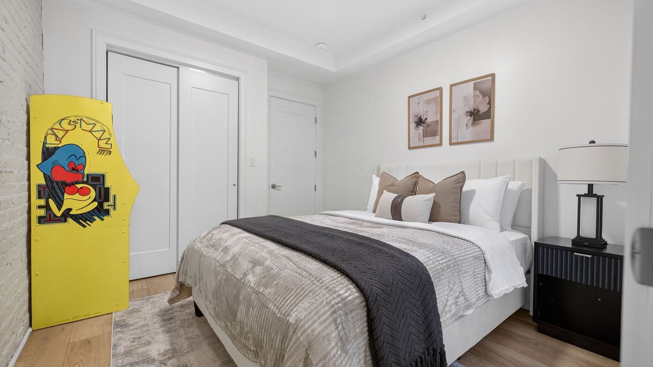 Photo of Bedroom in Griggs Park