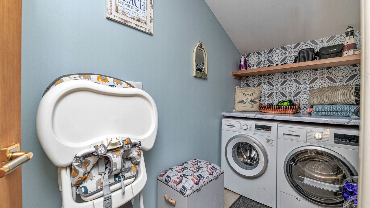 Photo of Others in Bont Newydd