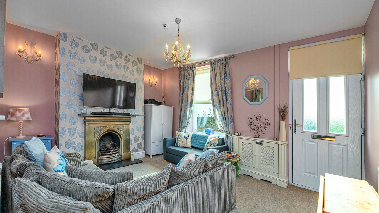 Photo of Livingroom in Bont Newydd