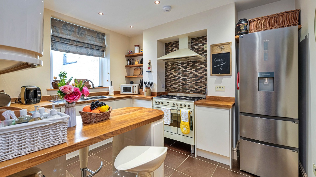 Photo of Kitchen in Bont Newydd