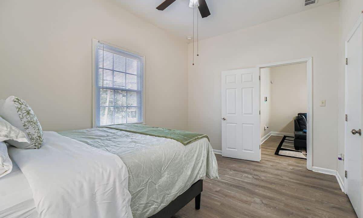 Photo of Bedroom in Peoplestown