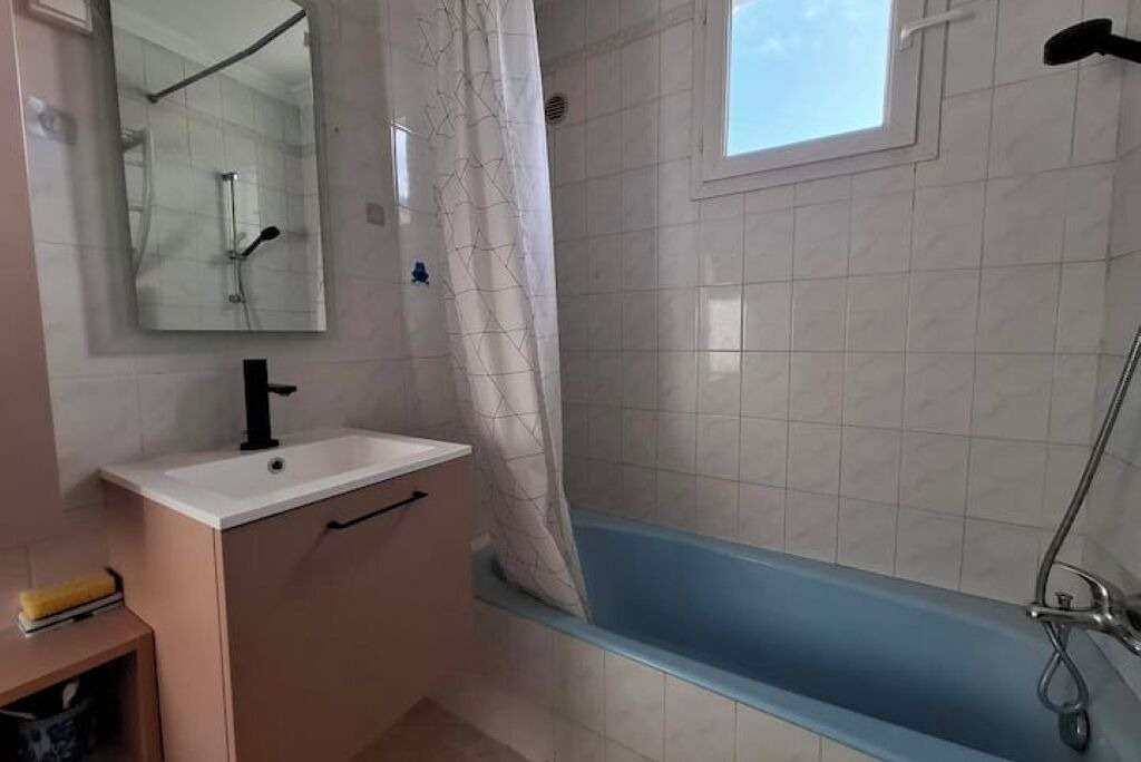 Photo of Bathroom in Vigneux-sur-Seine