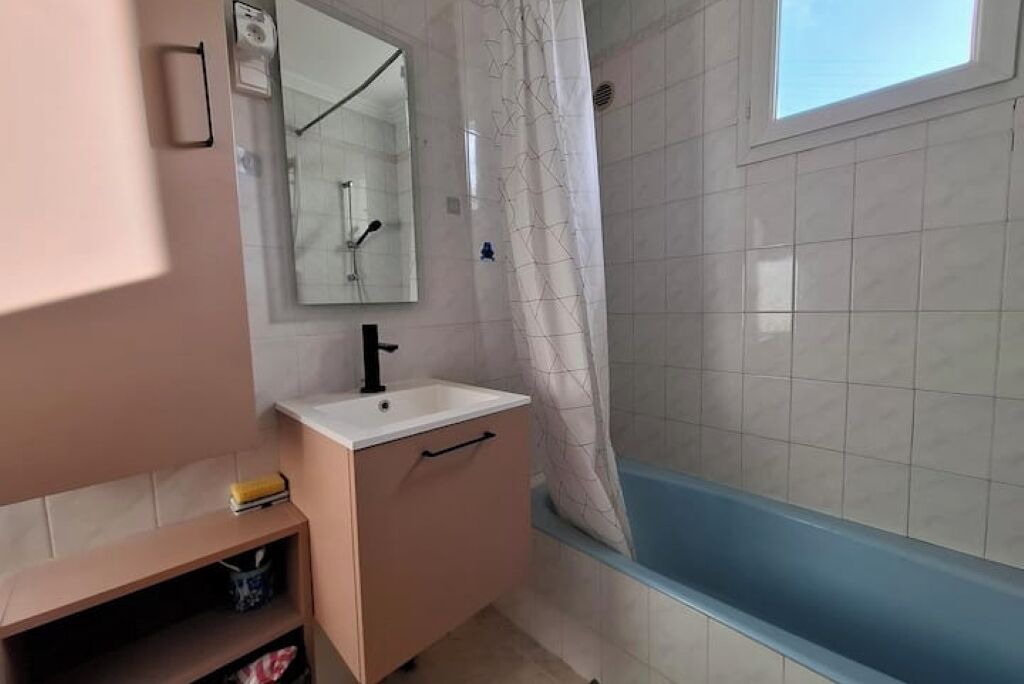 Photo of Bathroom in Vigneux-sur-Seine