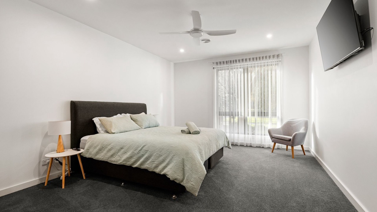 Photo of Bedroom in Rhyll