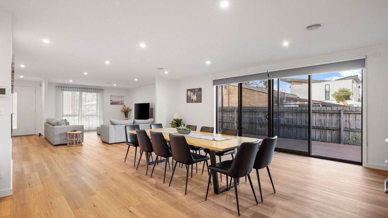 Photo of Others in Rhyll