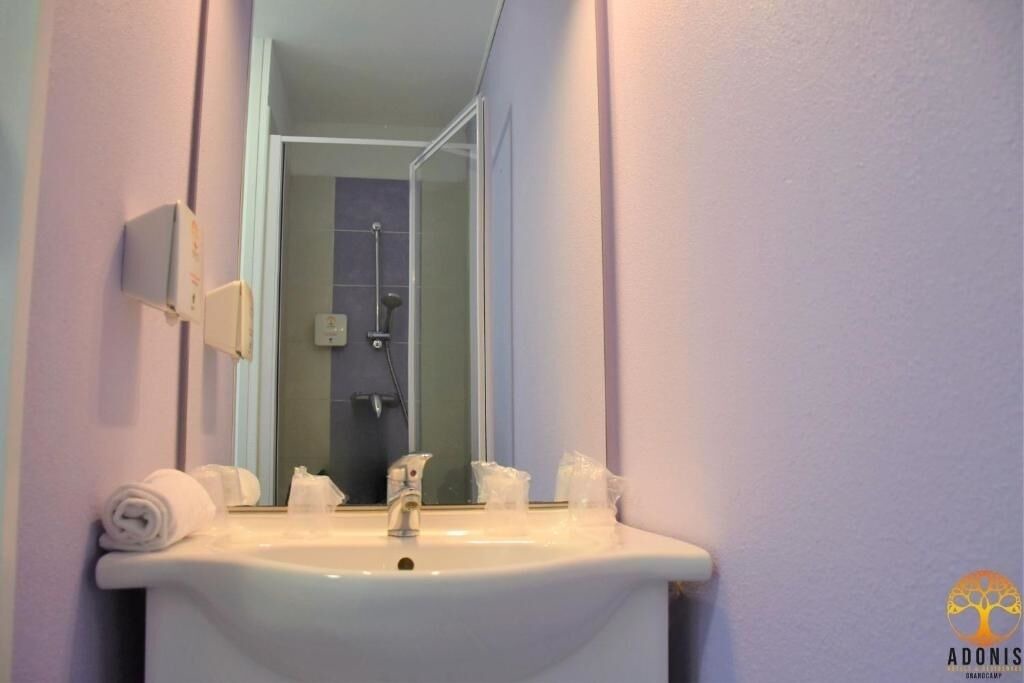 Photo of Bathroom in Grandcamp-Maisy