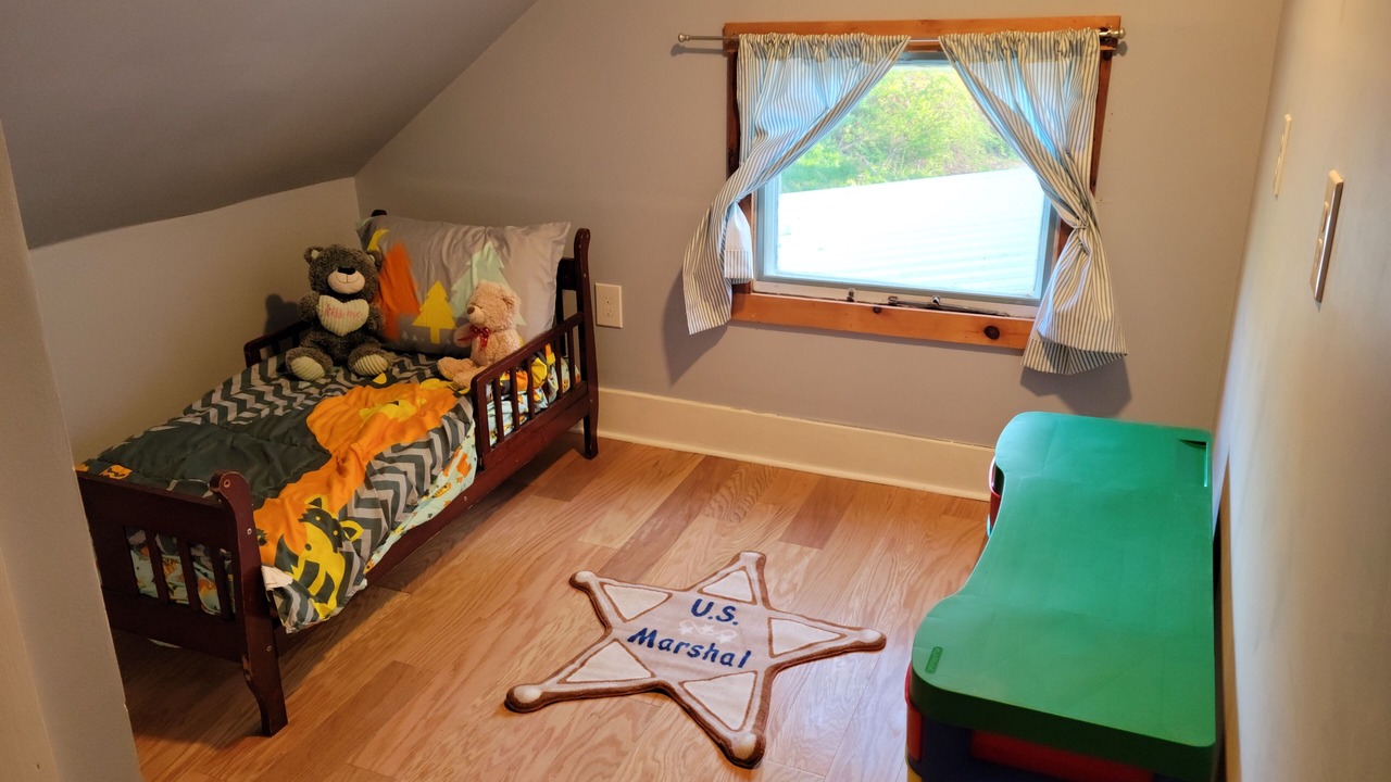Photo of Bedroom in Searsport