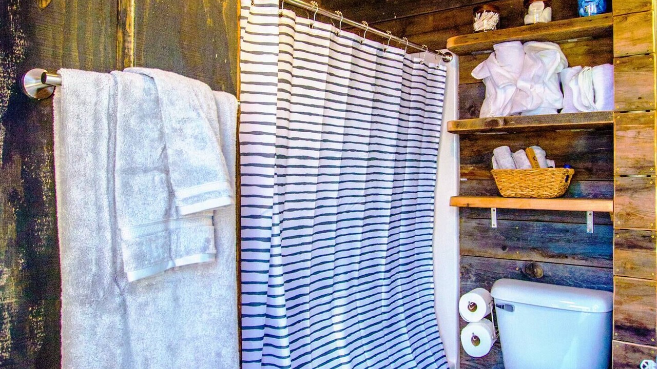 Photo of Bathroom in Bonner-West Riverside