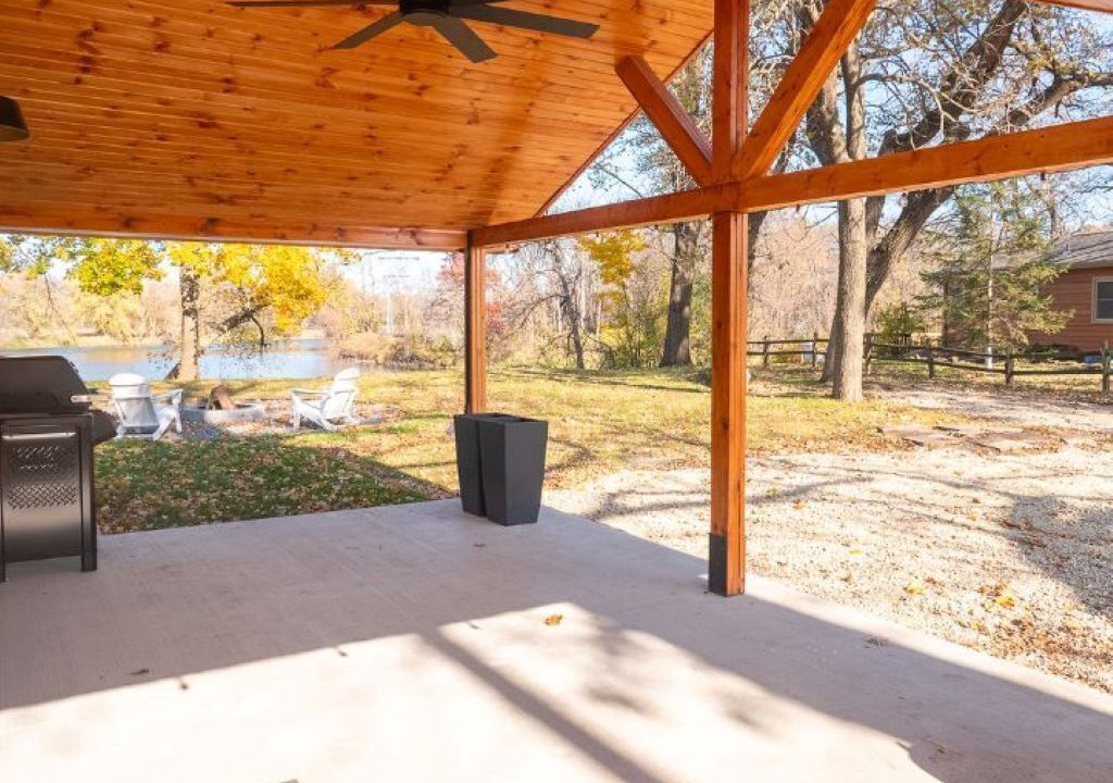 Photo of Outdoor in Charles City