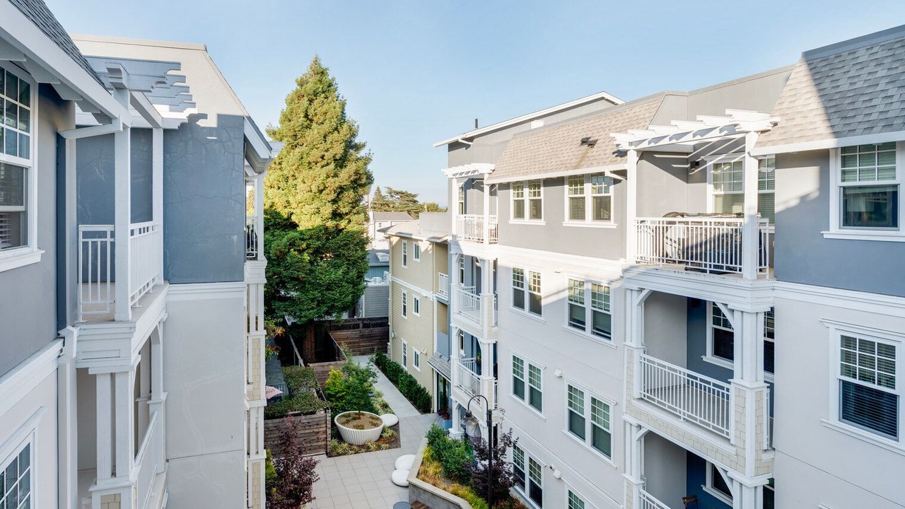 Photo of Outdoor in Burlingame