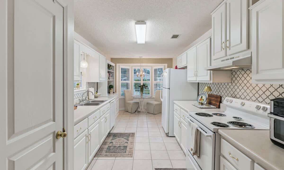 Photo of Kitchen in Dock Junction