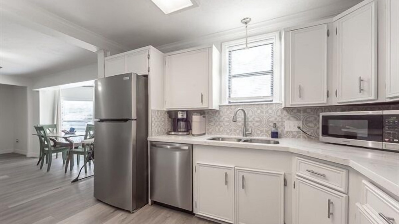 Photo of Kitchen in Groves