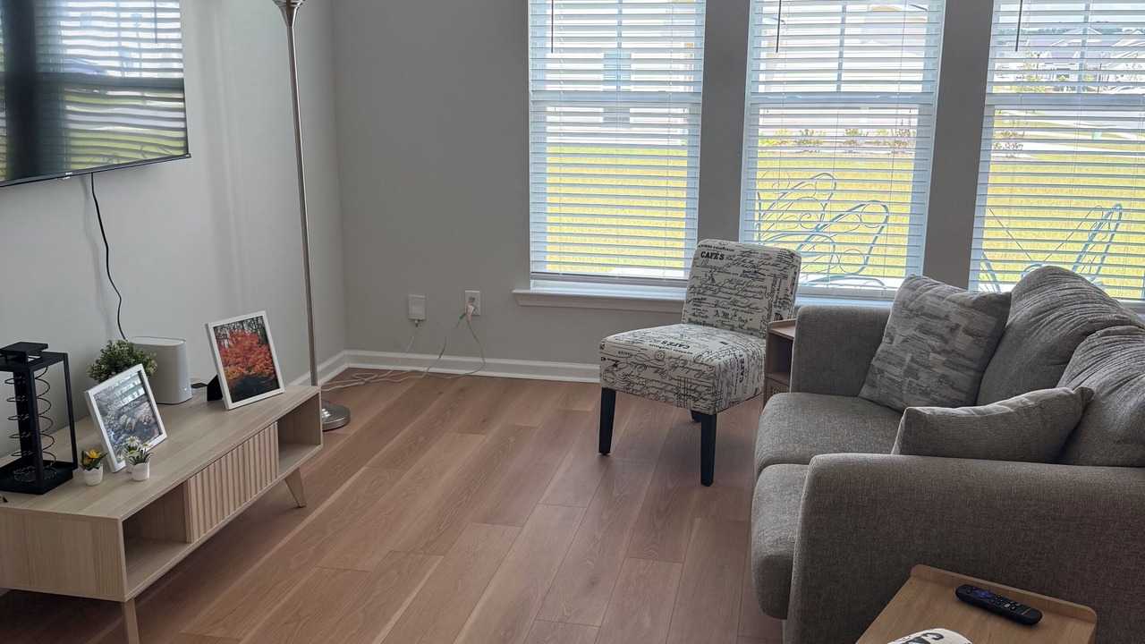 Photo of Livingroom in Pooler