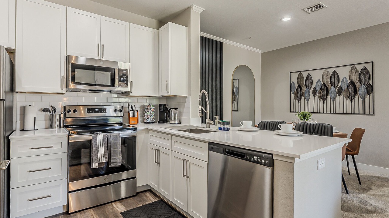 Photo of Kitchen in McDowell Mountain Apartments