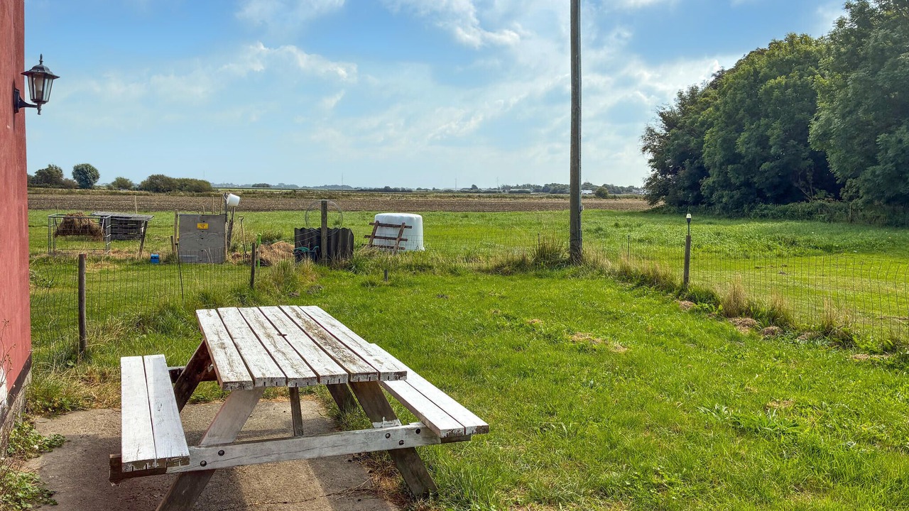 Photo of Others in Hojer