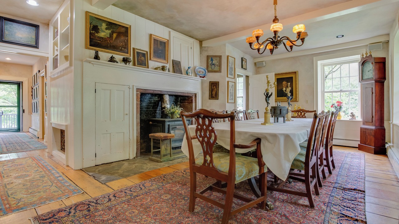 Photo of Livingroom in Fly Creek