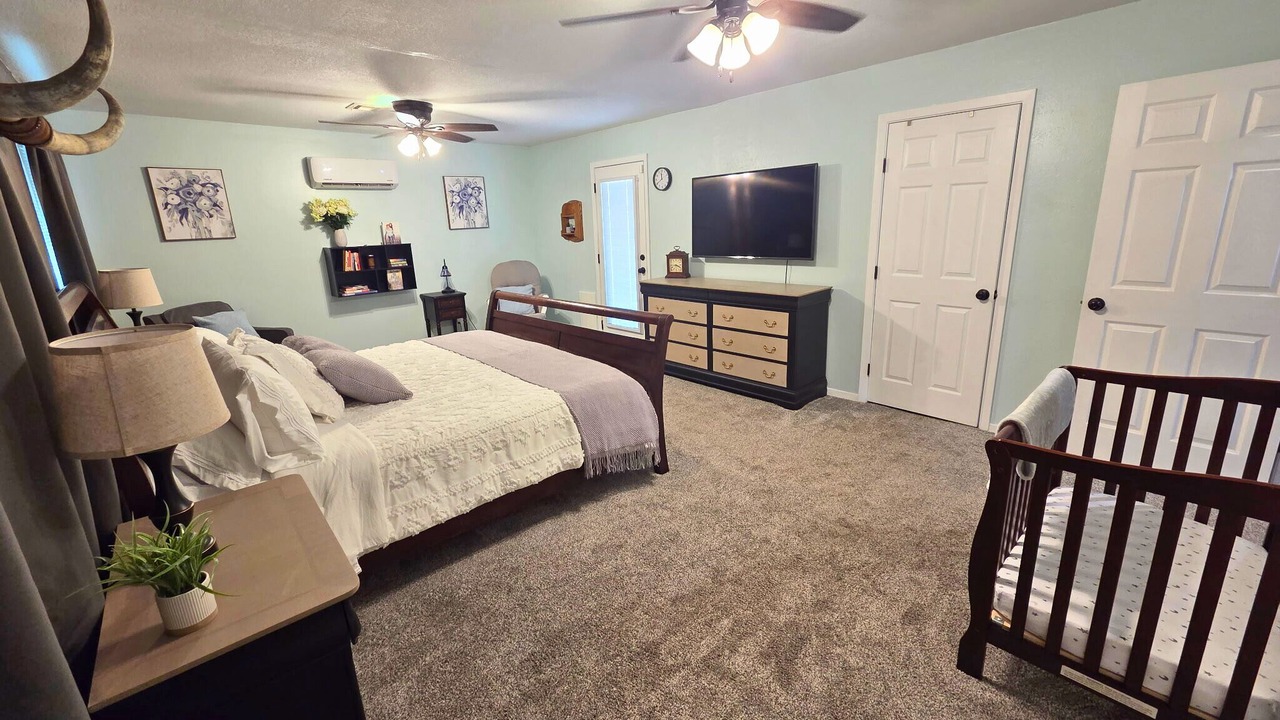 Photo of Bedroom in Bellmead
